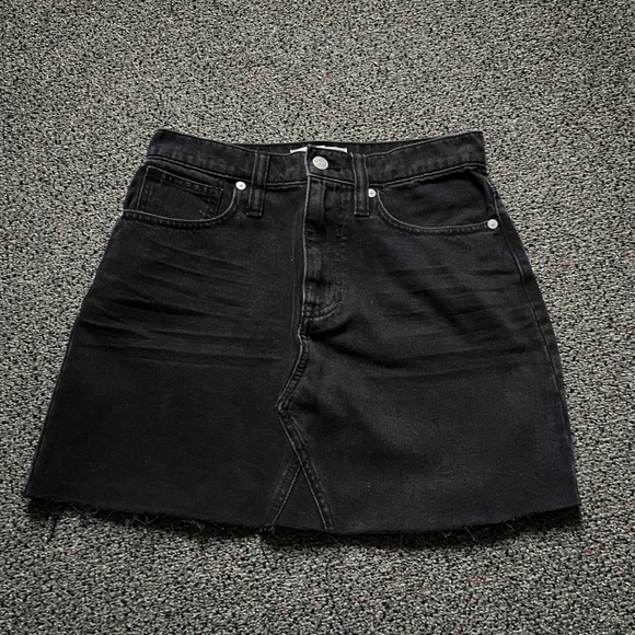 Madewell Dresses & Skirts - MADEWELL 100% Cotton Black Denim Mini High-Waist A-Line Frayed Hem Casual Skirt